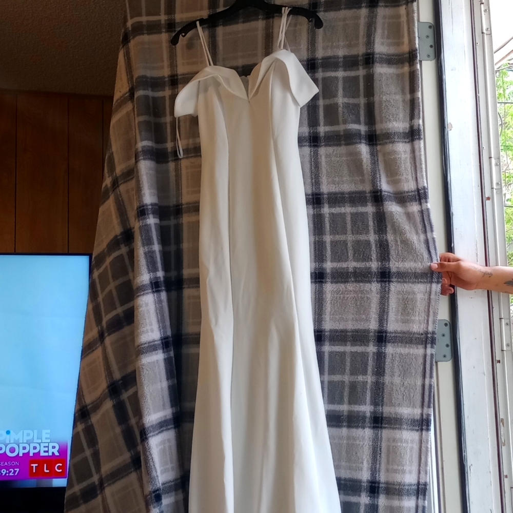 Wedding dress